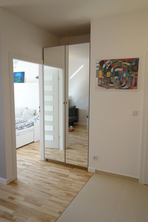 1 Bedroom Francuska Park Apartment カトヴィツェ エクステリア 写真